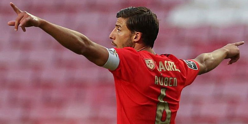 Cầu thủ Ruben Dias bắt đầu sự nghiệp tài Benfica